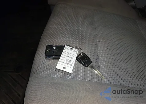 2014 Chevrolet Silverado 1500 1Lt from USA, damaged, VIN 1GCRCREH4EZ254413